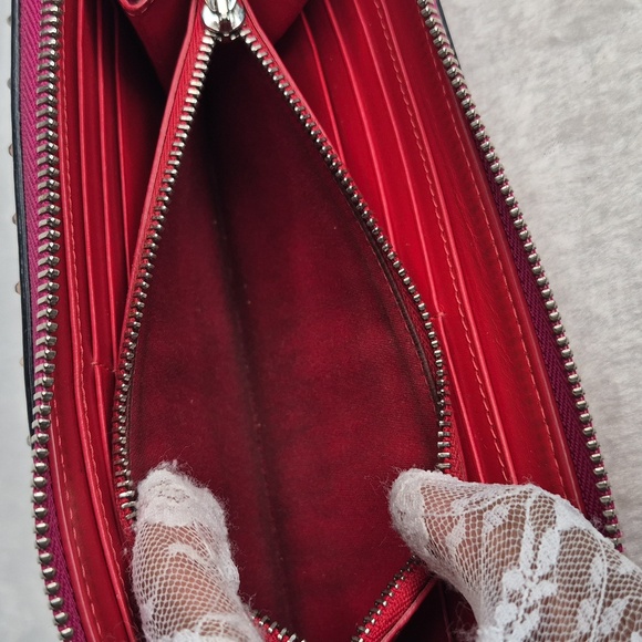 Christian Louboutin Panettone Fuchsia Pink Spike Wallet COA - Picture 11 of 17
